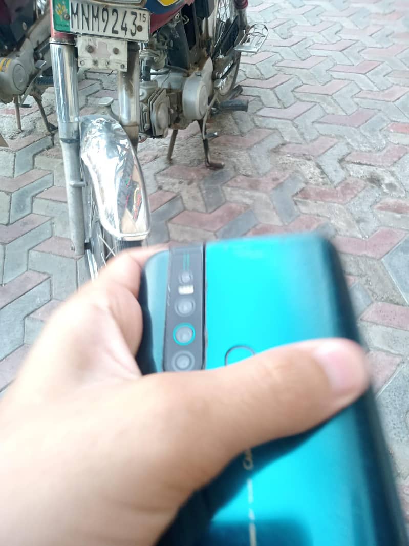 tenco camon 15 pro 5