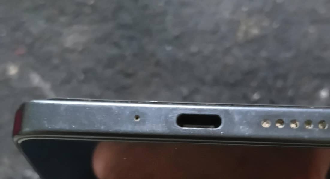 Xiaomi Redmi Note 13 Pro 4