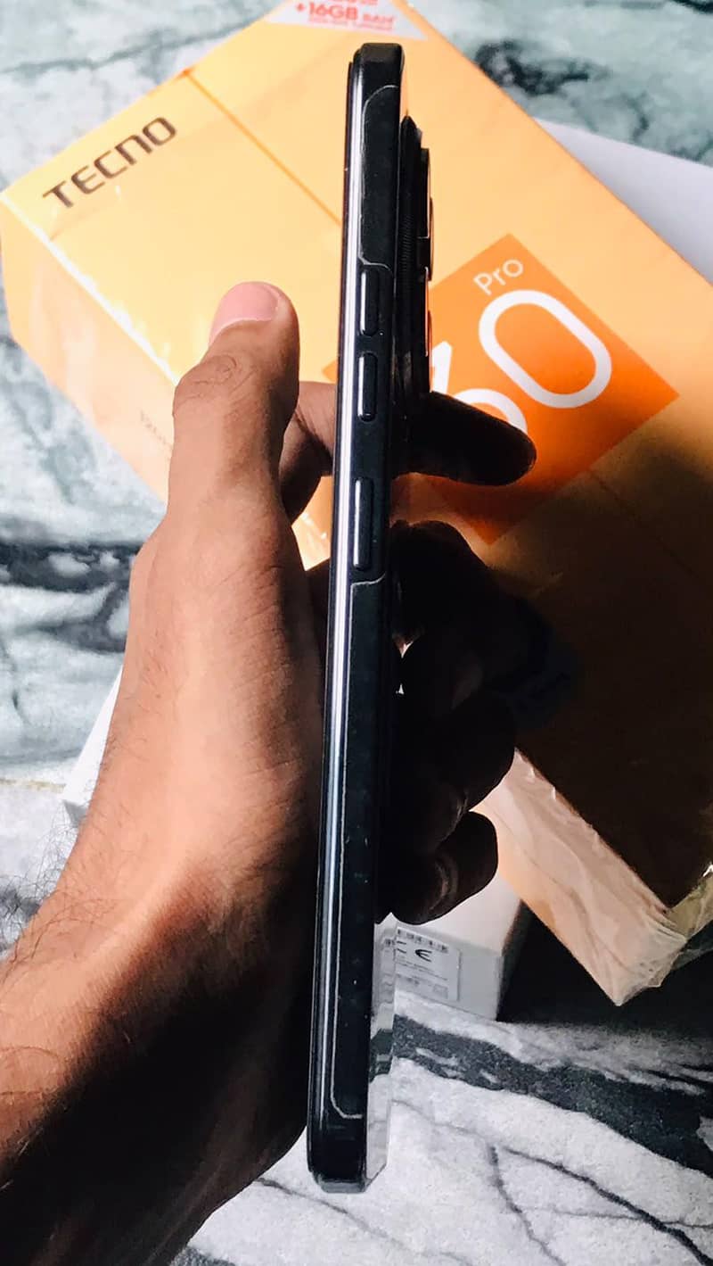Tecno SPARK 30 Pro 2
