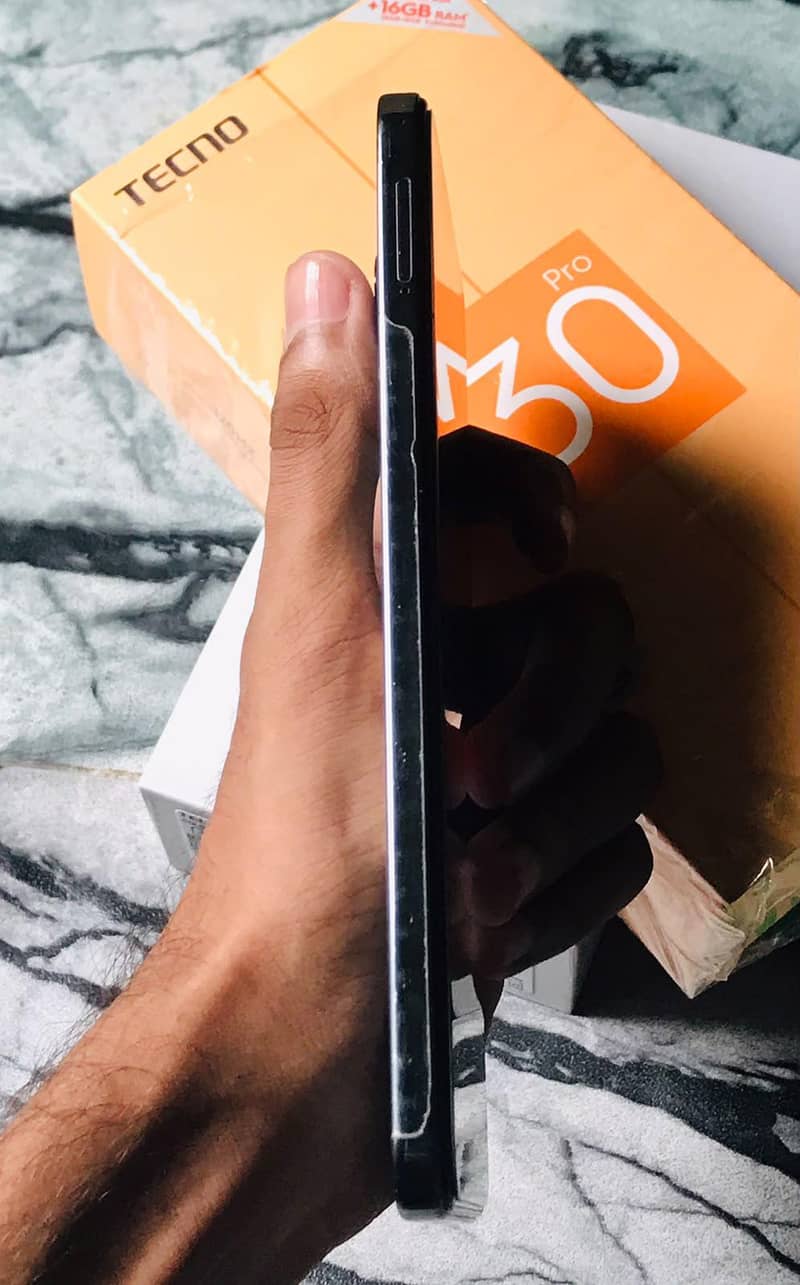 Tecno SPARK 30 Pro 3