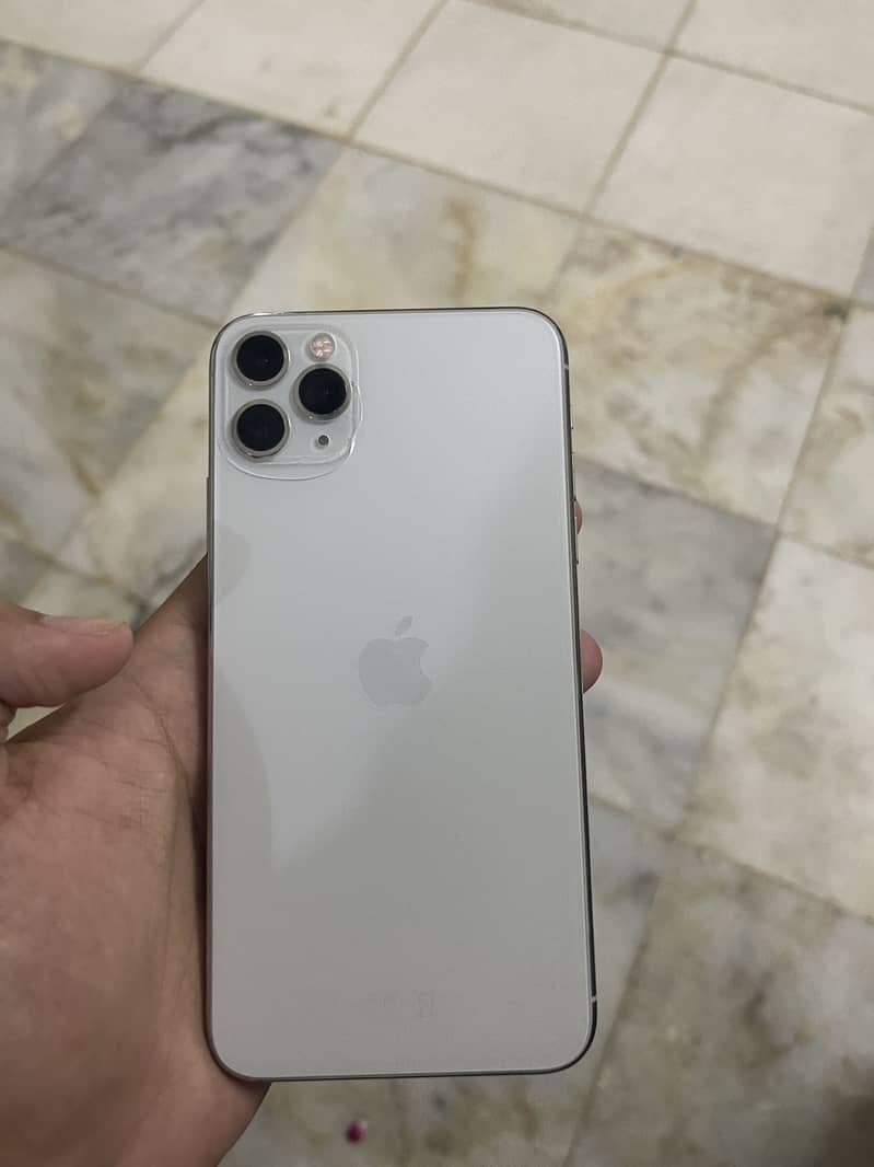 Apple iPhone 11 Pro Max 0
