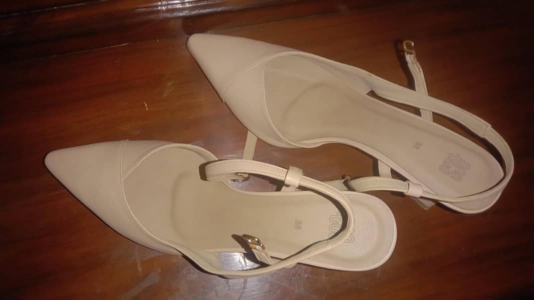 ECS  new heels 36 3