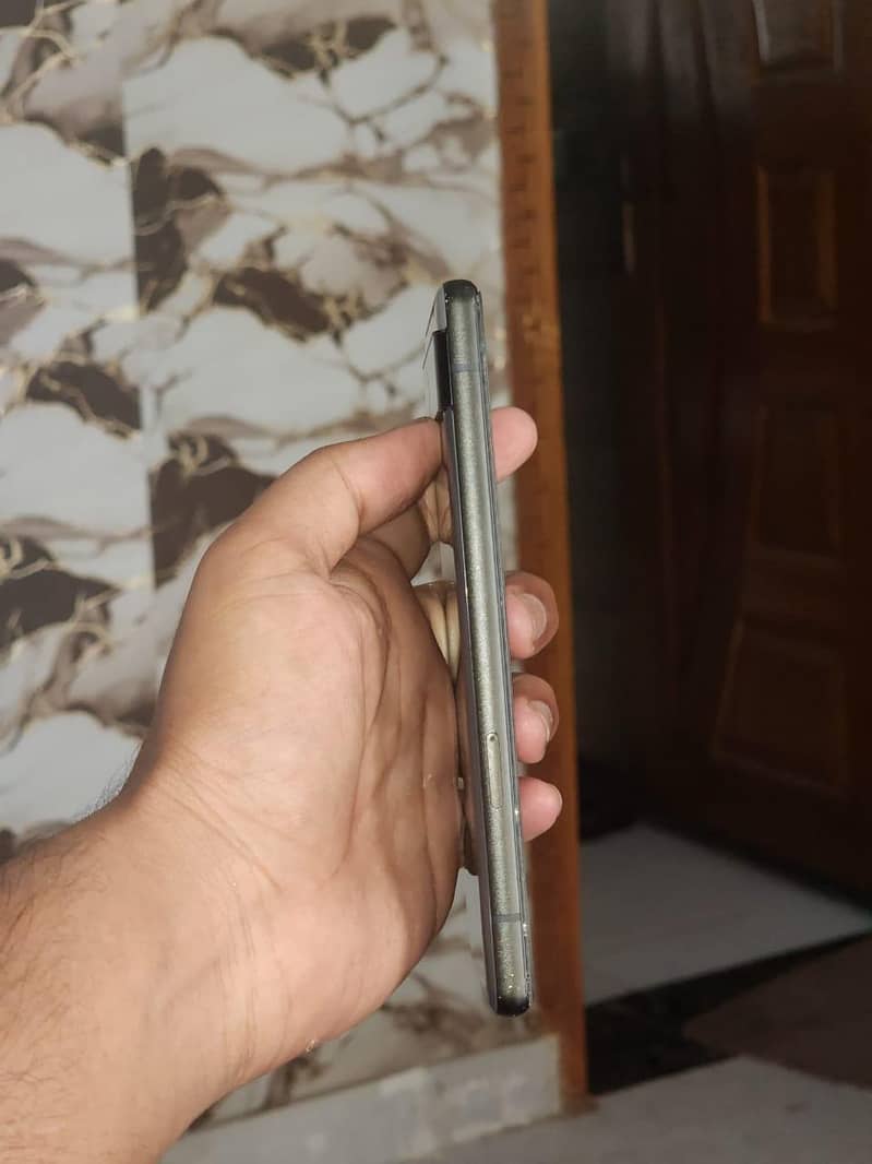 pixel 6a 12/128 4