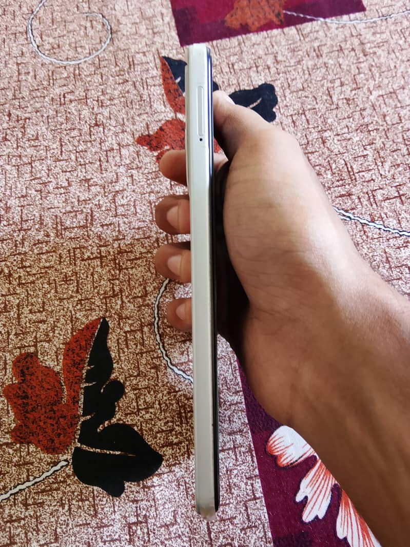 Tecno spark 40 2