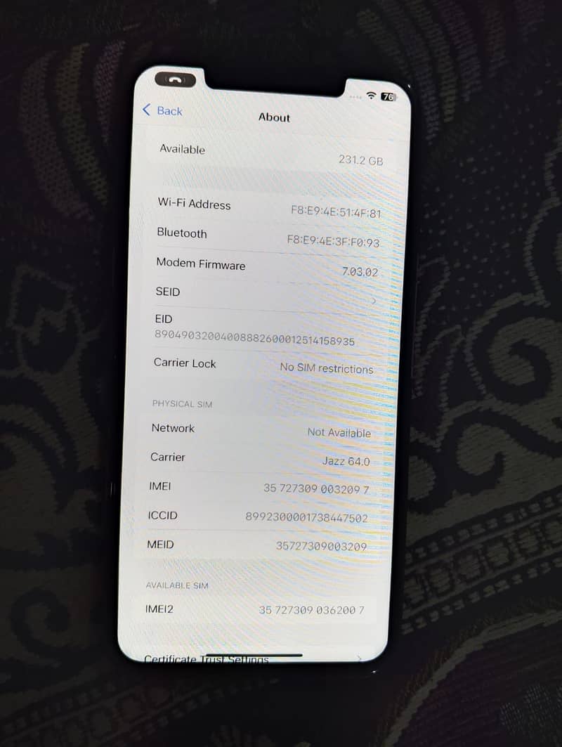 Apple iPhone XS Max 4
