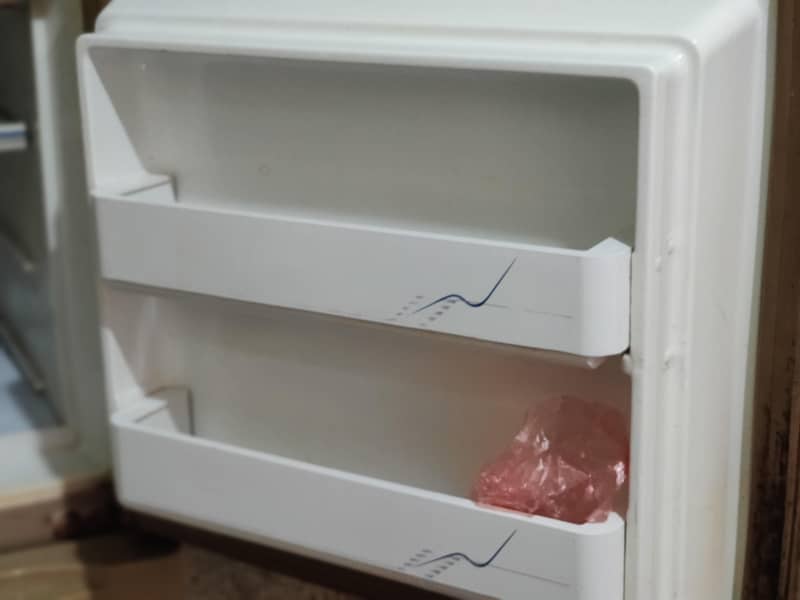 Used fridge 2
