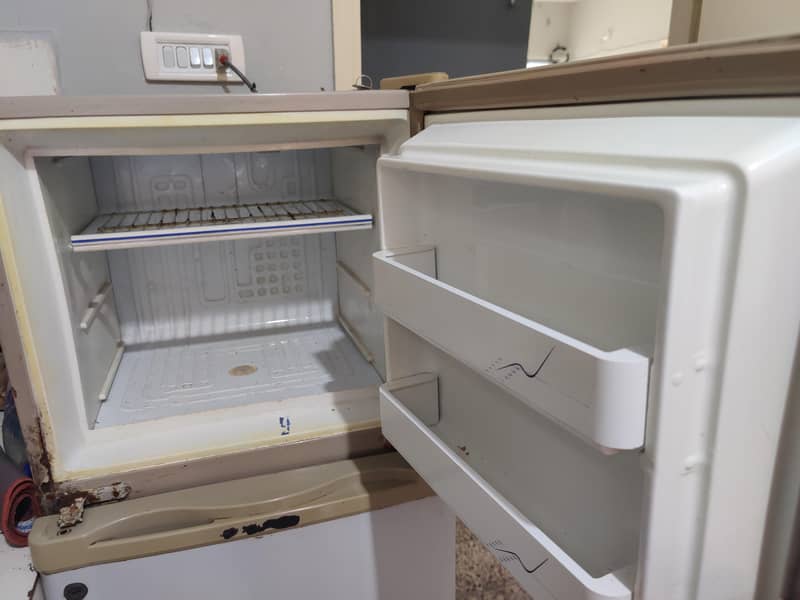 Used fridge 5