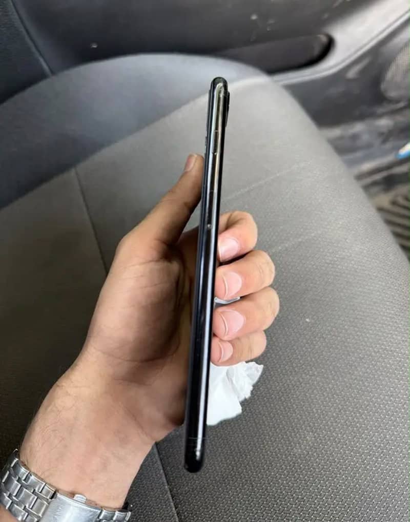 Apple iPhone 7 Plus 4