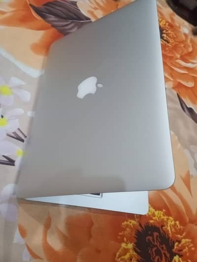 Macbook Pro A1502 [2015]