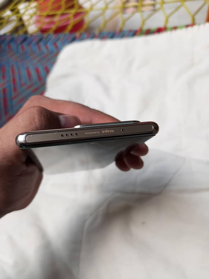 Infinix Zero 30 2