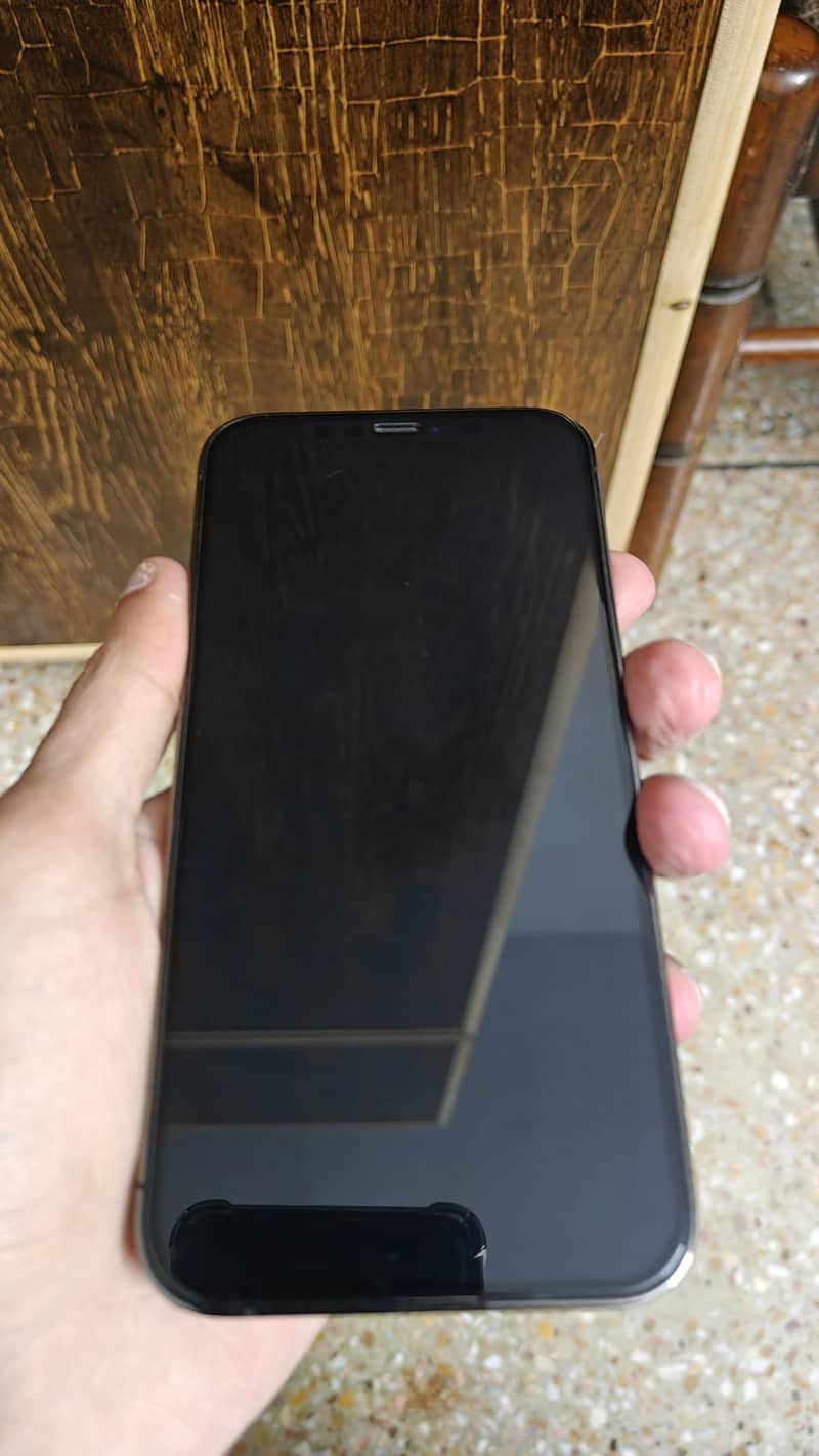 Apple iPhone 12 Pro 2