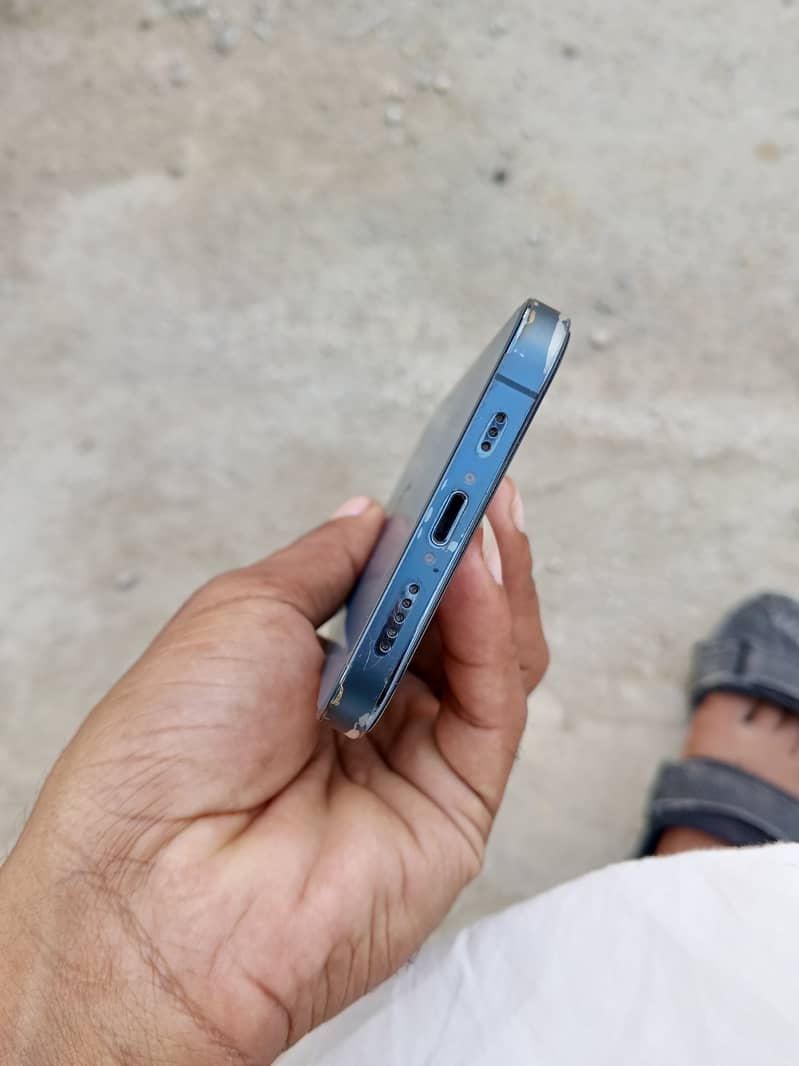 Apple iPhone 12 Pro 7