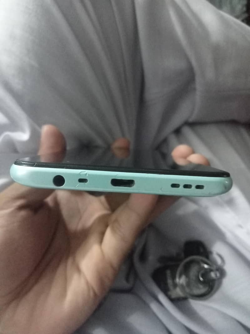 OPPO A31 4