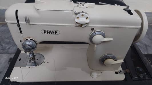 Pfaff 260 Automatic Vintage Sewing Machine – Made in West Germany