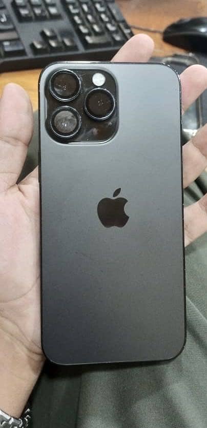 Apple iPhone 14 Pro Max 0