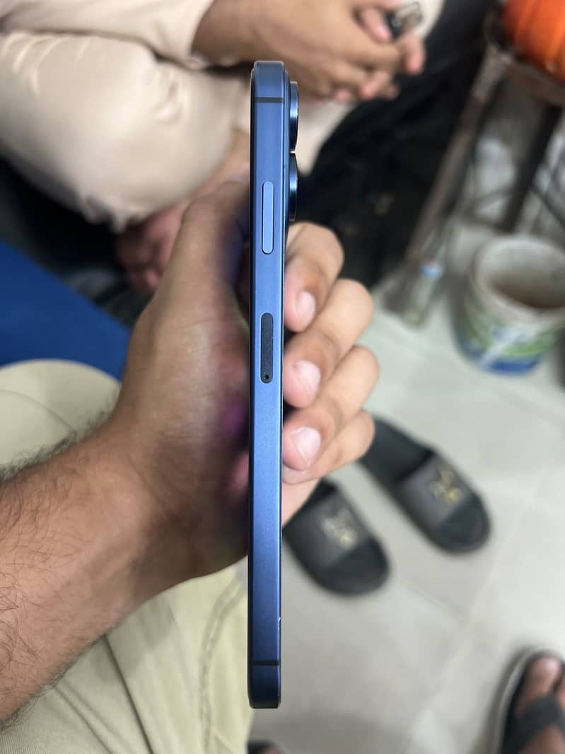 iPhone XS Max converted 6