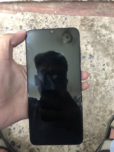 Samsung Mobile A70 number 03137645828