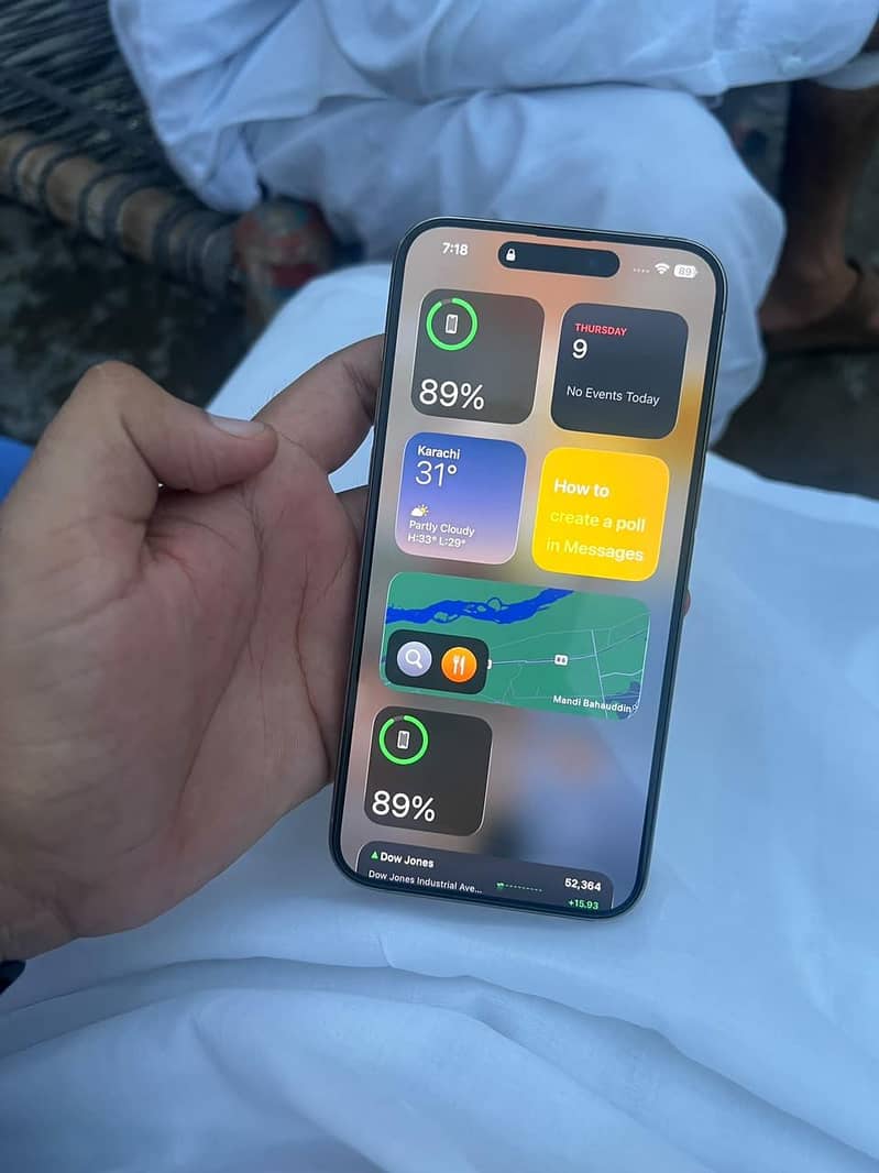 Apple iPhone 15 Pro Max 3