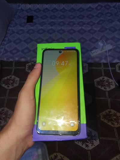 Infinix Hot 30 Play
