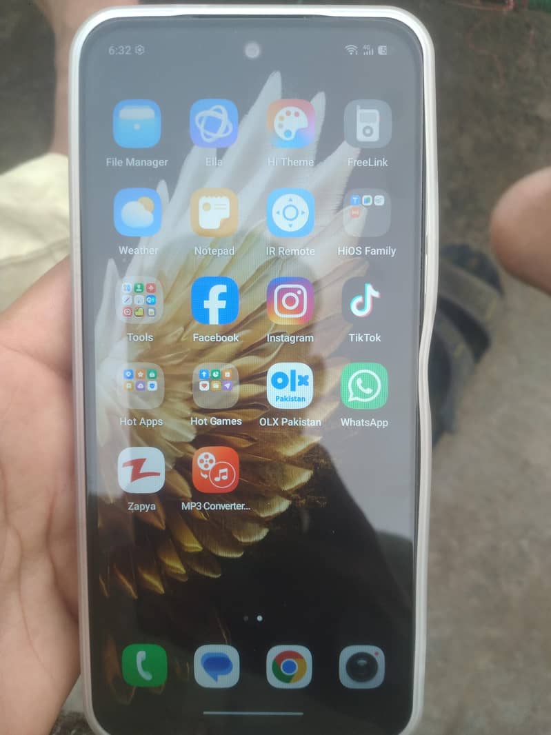 tecno spark 40 0