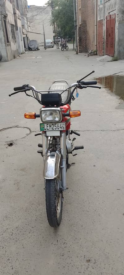 Honda CD 70 2015