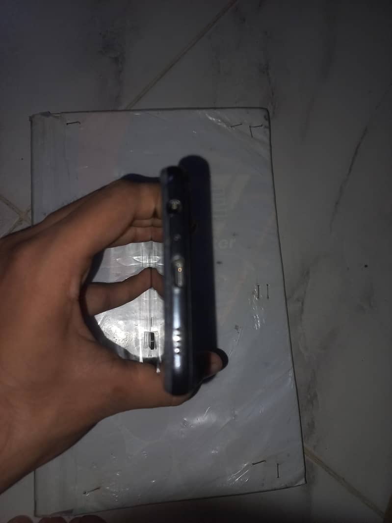 Samsung Mobile A32 2