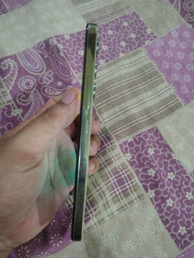Vivo Y100