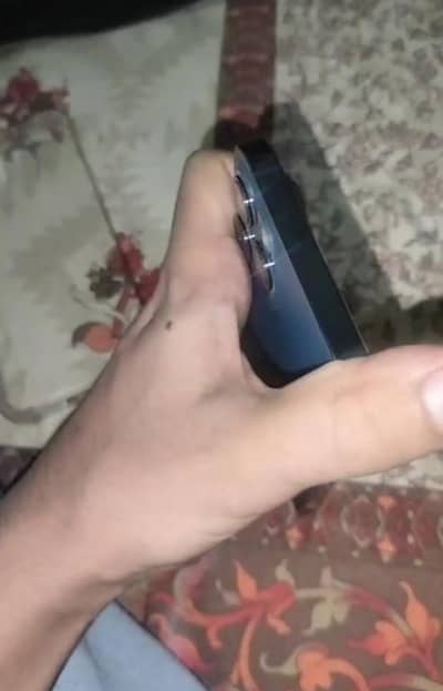 Iphone 12 Pro Max (Read Full Ad below please)