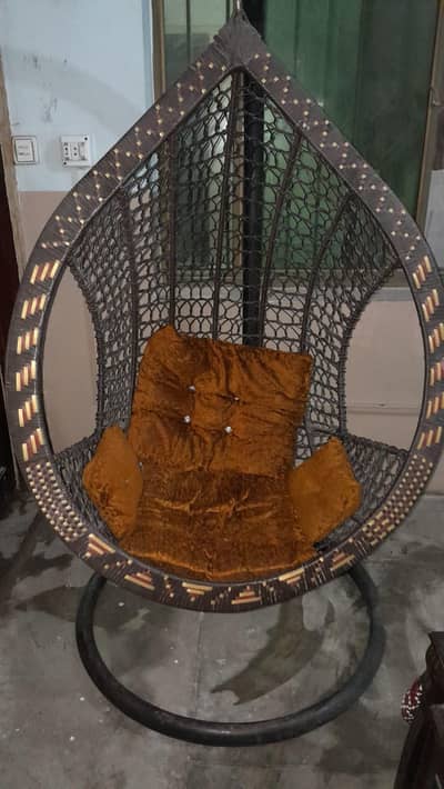 Hanging Swing Chair/Egg Chair- Excellent condition