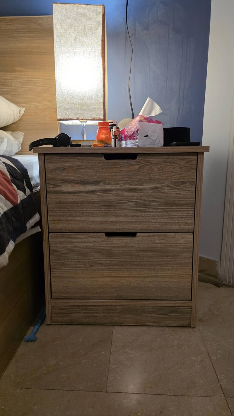 Queen Size Bed 3