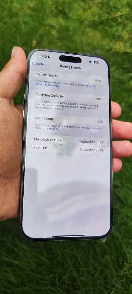 iphone 16 pro max 1