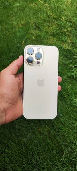 iphone 16 pro max 2