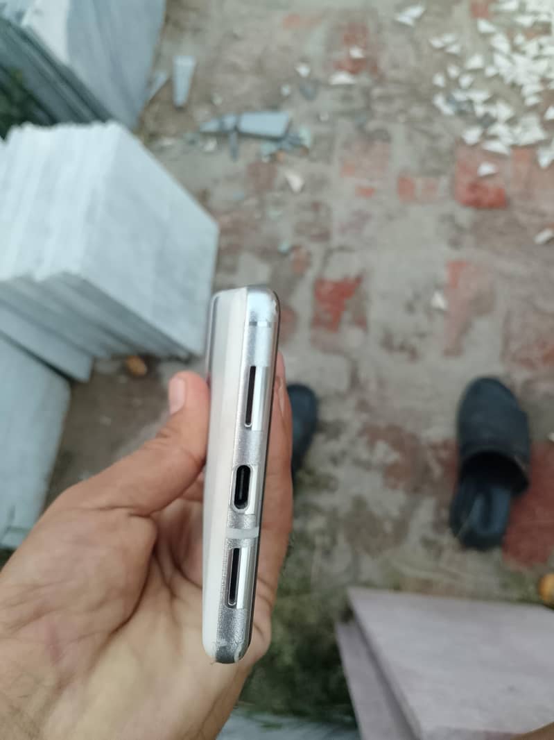 Google Pixel 6 Pro 2