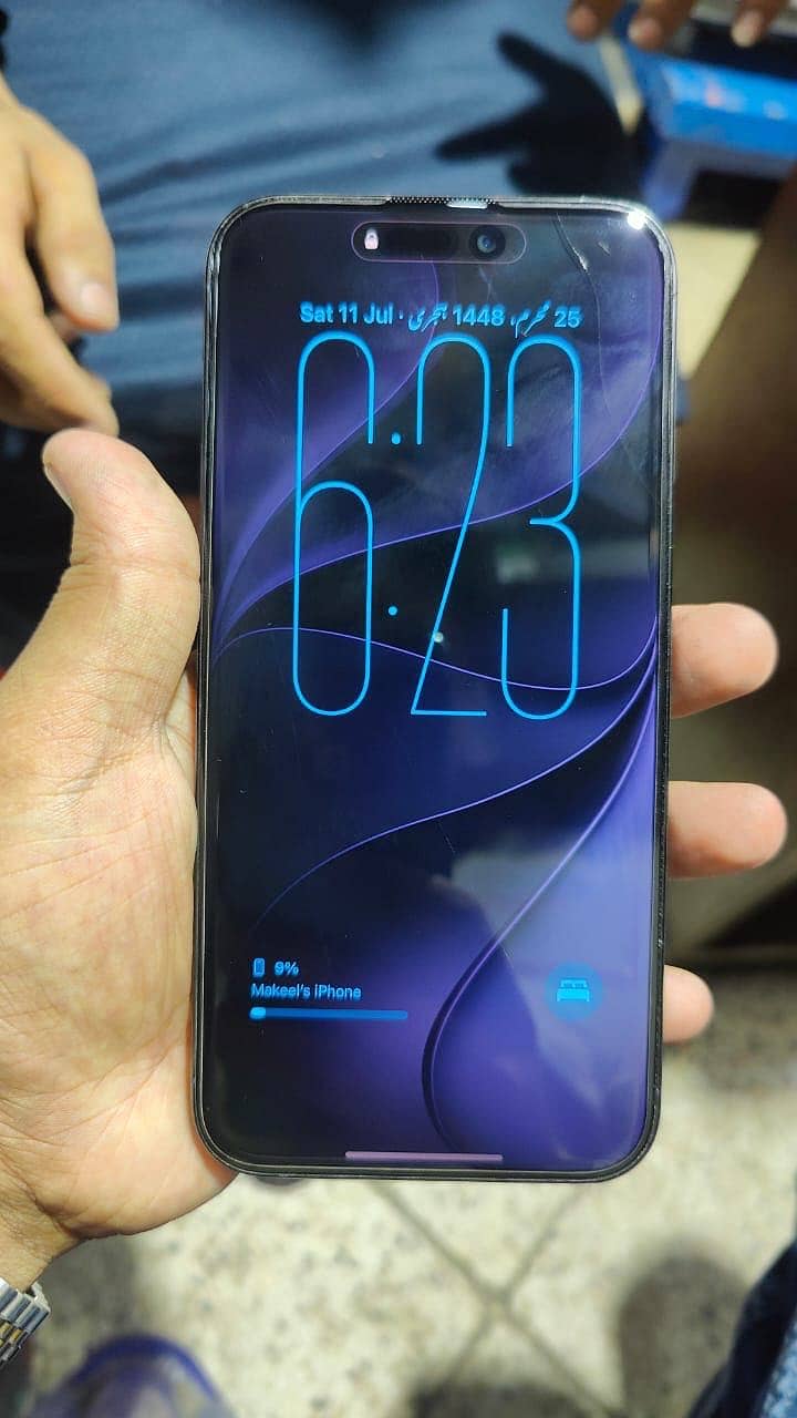 Apple iPhone 15 Pro Max 6