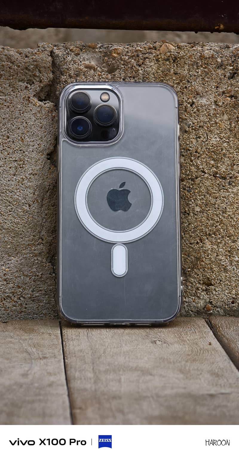 Apple iPhone 13 Pro Max 0