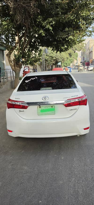 Corolla Grande