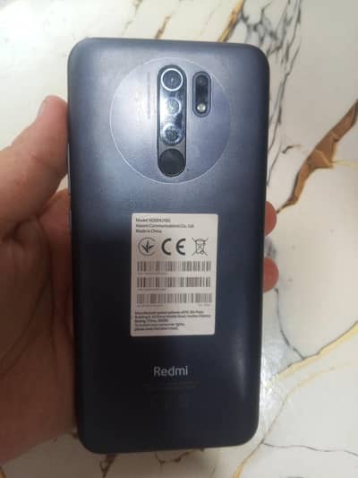 redmi 9 10 by 10 condition box and mobile hai sirf