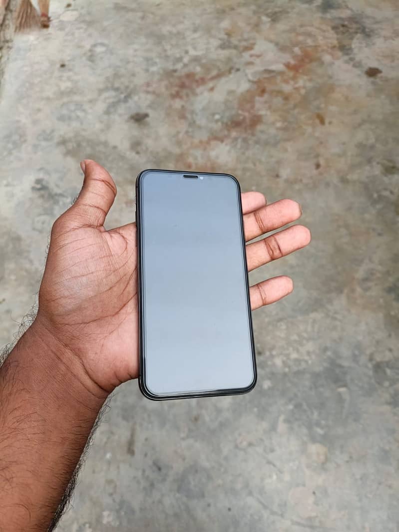 Apple iPhone X 2