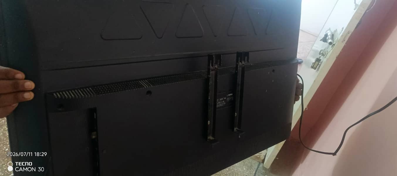 TCL led 7