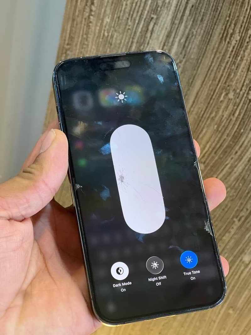 Apple iPhone 14 Pro Max 2