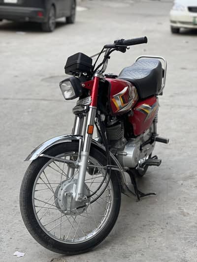 Honda 125 24/25 model