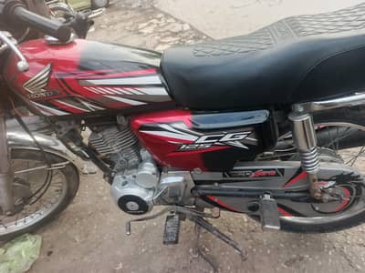 125 Tanki tappy + chain cover modified for sale