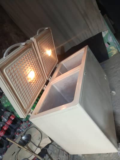 dawlance deep freezer double door