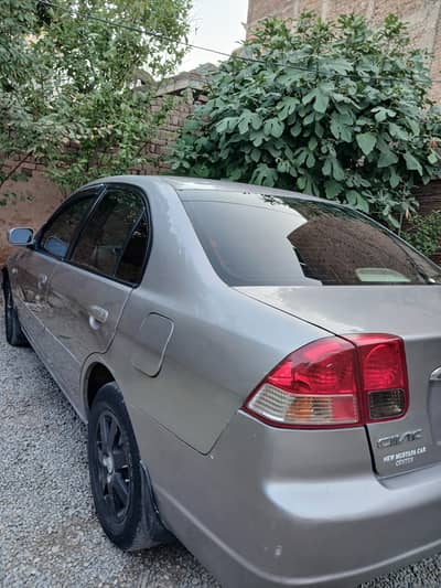 Honda Civic EXi 2004