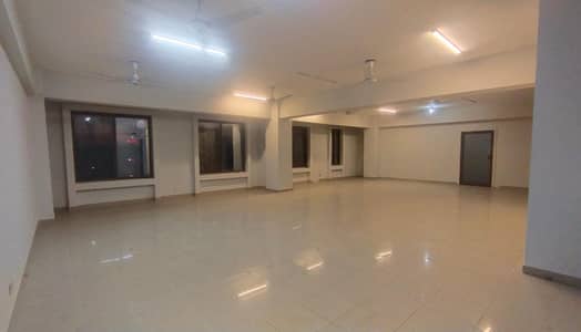 Office Space For Rent (Hall)