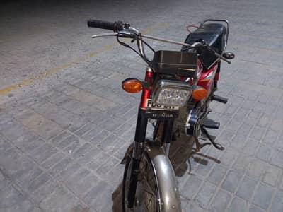 HONDA 125. Total Genuine