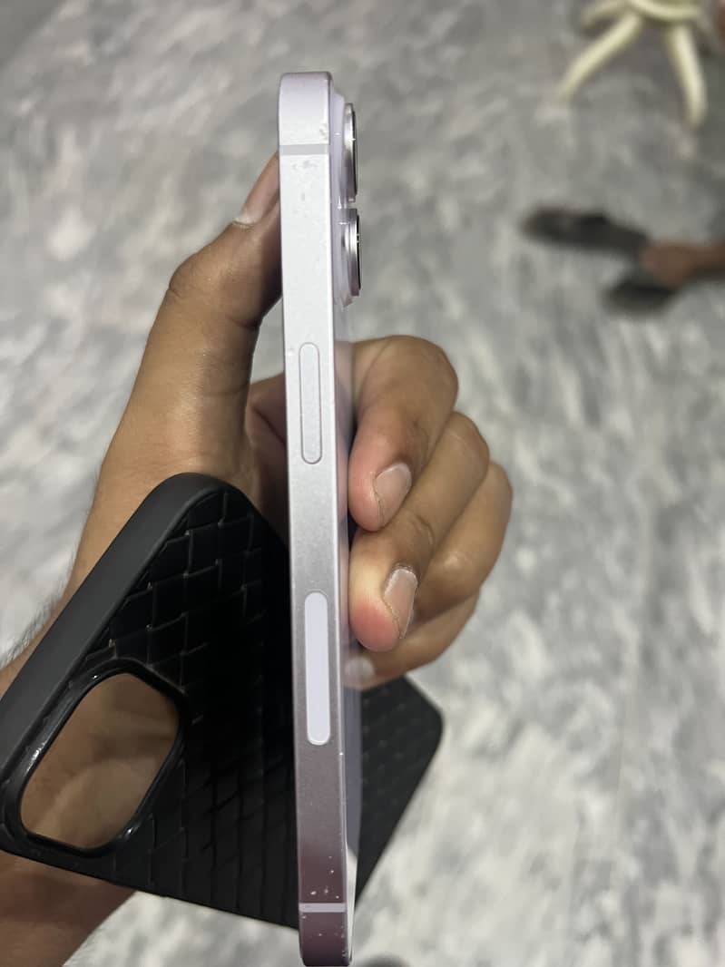 Apple iPhone 14 1