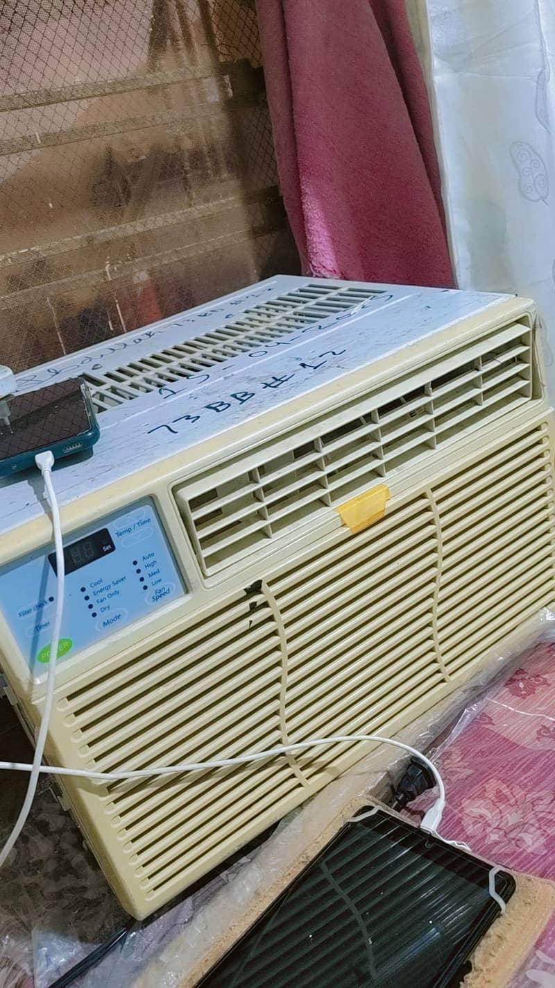 window ac with amplifier 0