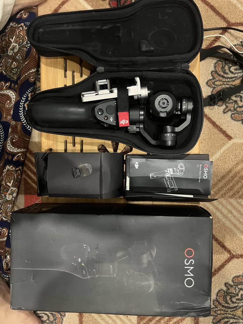 Dji Osmo camera (Stabilize video recording camera) 0