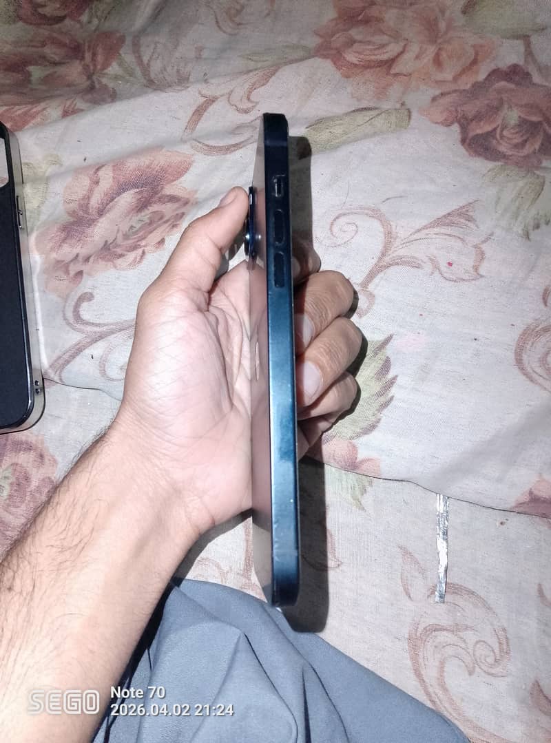 Iphone 14 plus 3